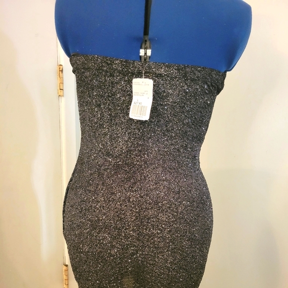 NWT! Forever 21 Black and Silver Glitter Strapless Club Mini Dress, Sz L - Picture 2 of 6